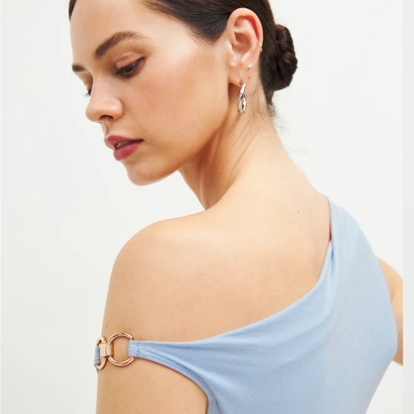 Reformation Hattie top light blue with gold detail size M - Picture 5 of 6